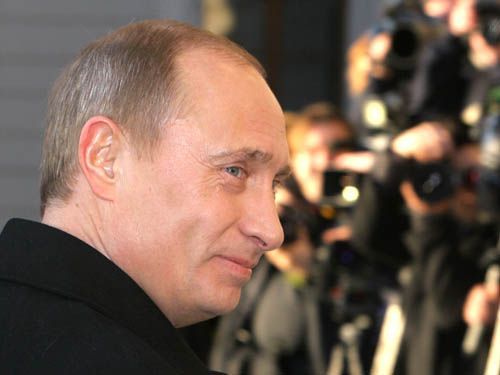 Ohlédnutí a úsměv pro fotografy