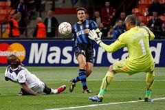 Bláznivá střelnice na San Siru: Inter vs. Bale 4:3