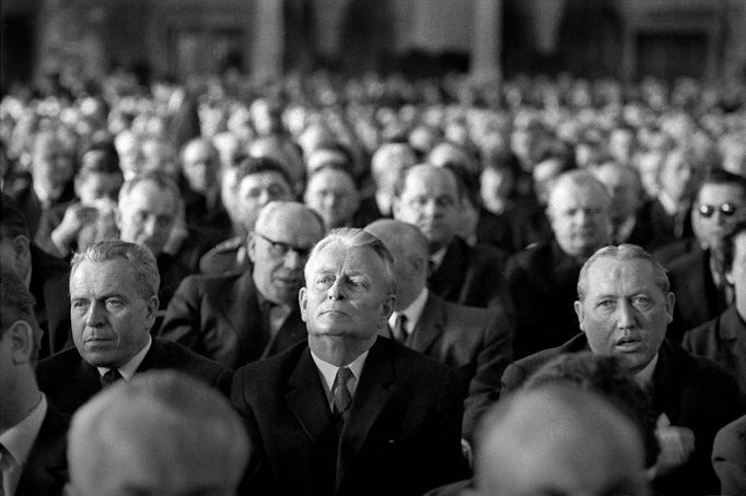 Čeští prezidenti. Fotografie k výstavě Přísahali věrnost republice v Leica Gallery