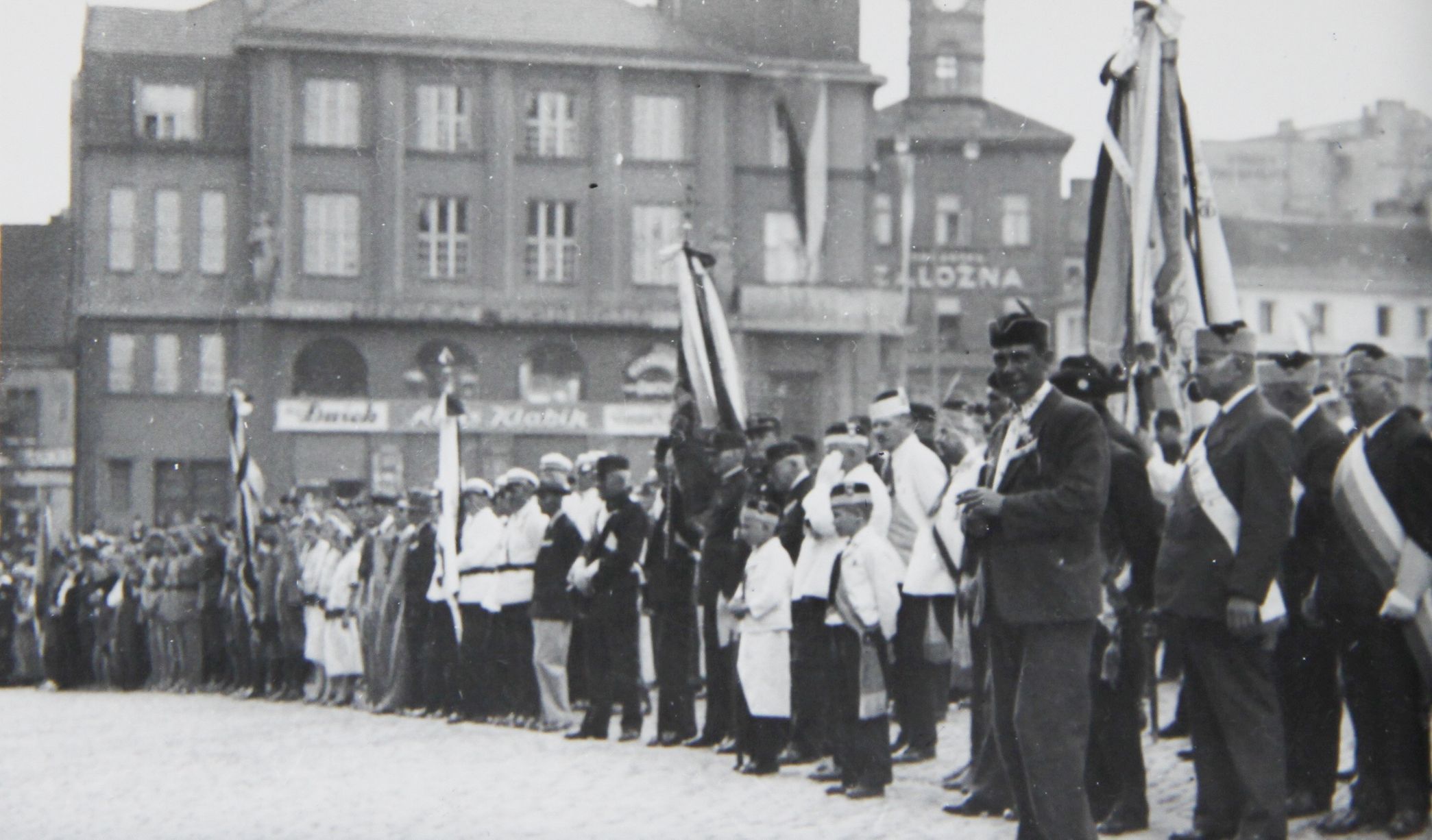 Antonín Čermák, Kladno, Chicago, starosta, historie, Domácí