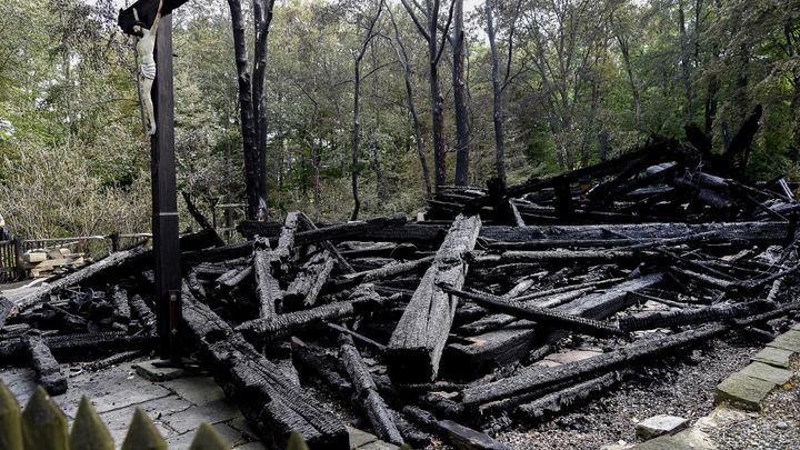 Zapálení kostela jsem měl za svalnaté řeči, řekl mladík. Nejvyšší soud mu neuvěřil