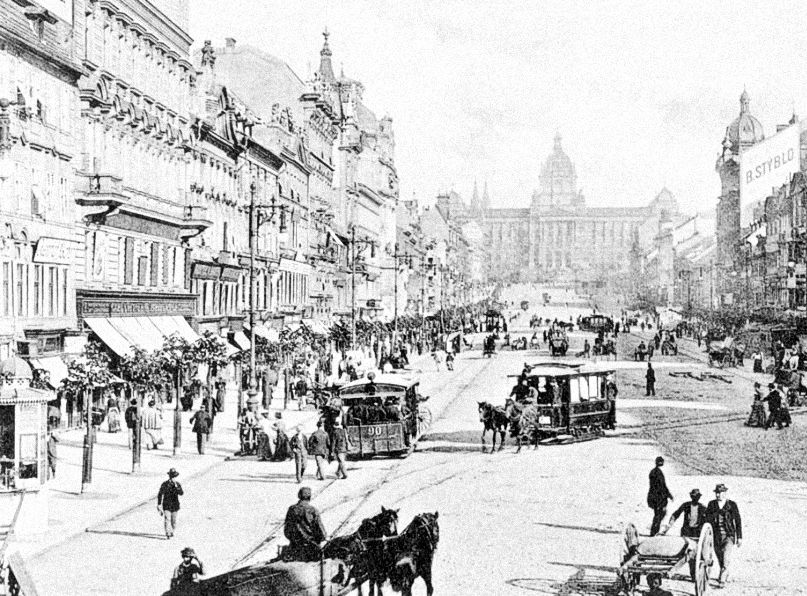 Jednorázové užití / Fotogalerie / Před 145 lety se v Praze poprvé rozjely tramvaje tažené koňmi