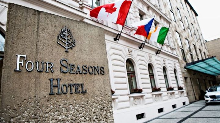Investiční firma Billa Gatese převezme hotelový řetězec Four Seasons; Zdroj foto: ČTK