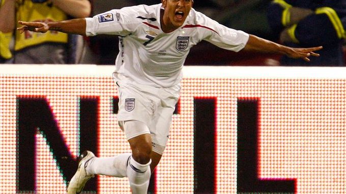 Theo Walcott vystřílel Anglii vítězství v Chorvatsku