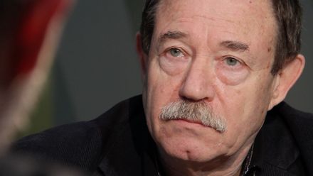 Fištejn: Islámský stát se dá porazit, narazil na meze své rozpínavosti, větší problém je Rusko