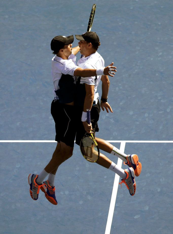 US Open 2014: Bob a Mike Bryanovi