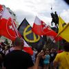 Pro a protiislámské demonstrace v centru Prahy 18.7. - finální foto
