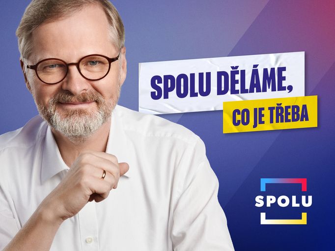 Premiér na jednom z plakátů, které jsou součástí kampaně koalice Spolu.