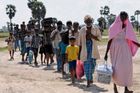 Srí Lanka: Tisíce lidí prchají z armádou obklíčené zóny