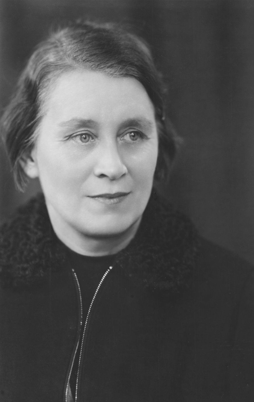 baba, osada baba, ženy, architektura