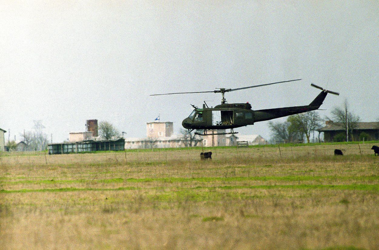 Davidiáni, Waco, Texas, David Koresh, obléhání, masakr, Zahraničí, sekta, USA