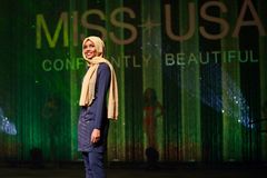 Do finále Miss se v USA dostala muslimka. Místo plavek se promenovala v burkinách a hidžábu