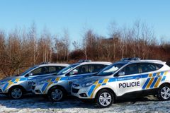 Zločince budou policisté chytat i v autech Hyundai