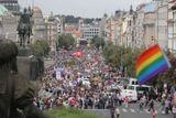 Praha se stává Mekkou homosexuálů.