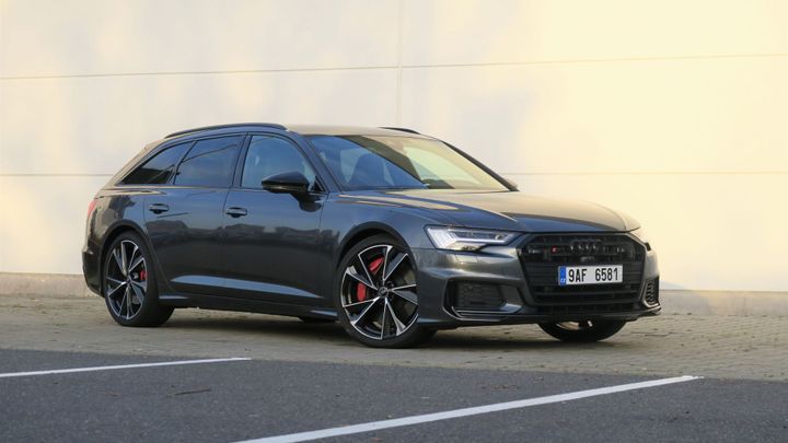 Maratonec schopný sprintu. Audi S6 TDI je dálkař s technikou supersportu; Zdroj foto: Martin Frei