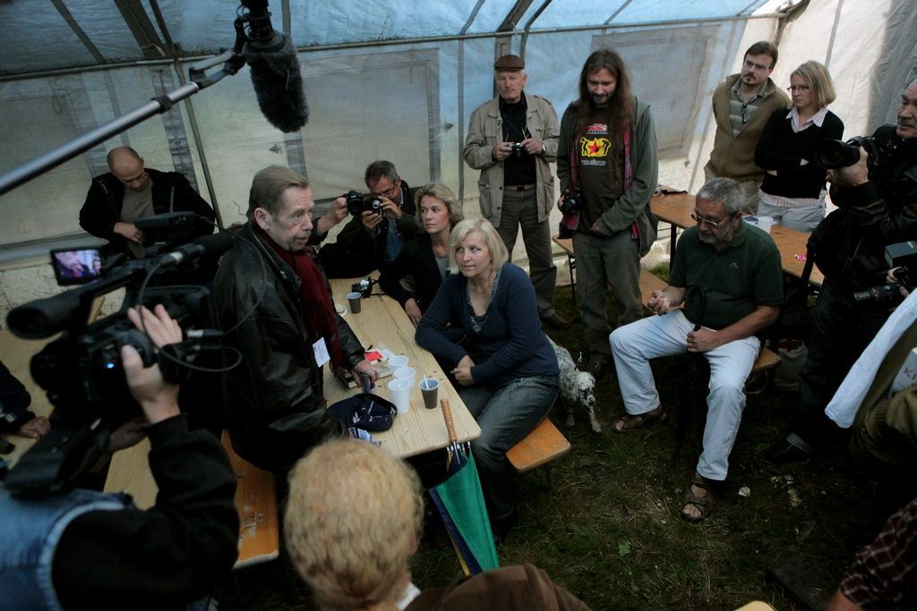 Poslední záběry Havlova Odcházení (19. srpna 2010)