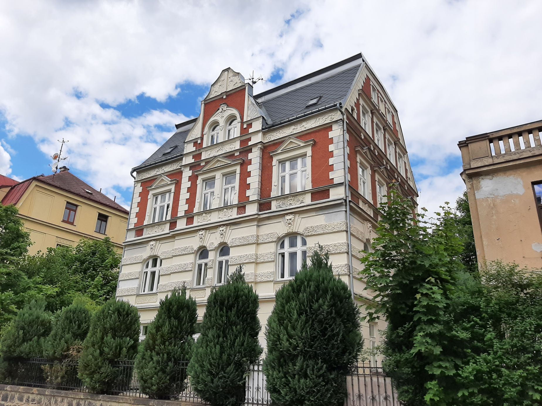 Jablonec, vily, architektonické vycházky