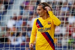 Barcelona před duelem se Slavií podlehla Levante, Vaclík chytil penaltu