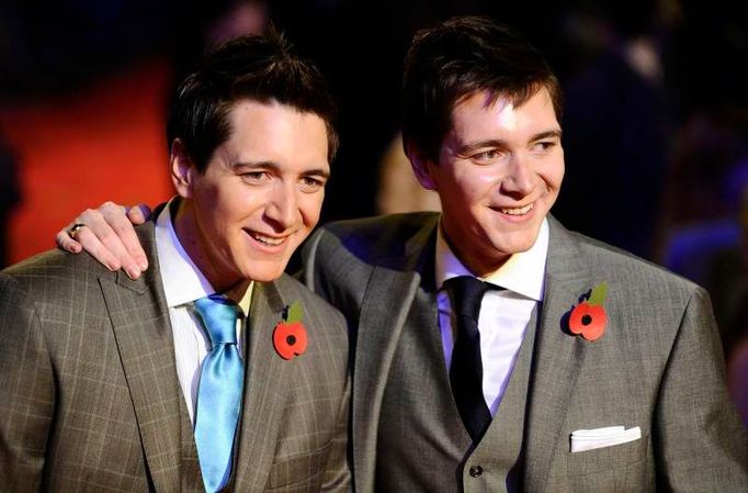 Premiéra filmu Harry Potter - James a Oliver Phelps