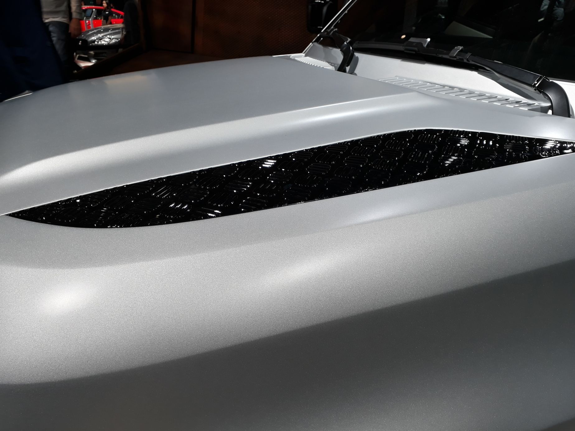 Land Rover Defender živě na IAA