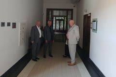 Chapadlo kauzy "chobotnice z Vltavy" u soudu: profesora z ČVUT odsoudili, odvolá se