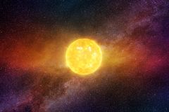 Vyfotil Slunce jako nikdo předtím. Fotograf zachytil hvězdu i s padajícím vetřelcem