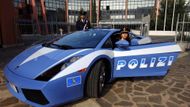 V roce 2004 dostala italská "Polizia" od Lamborghini model Gallardo, oba subjekty měly hned o publicitu postaráno.