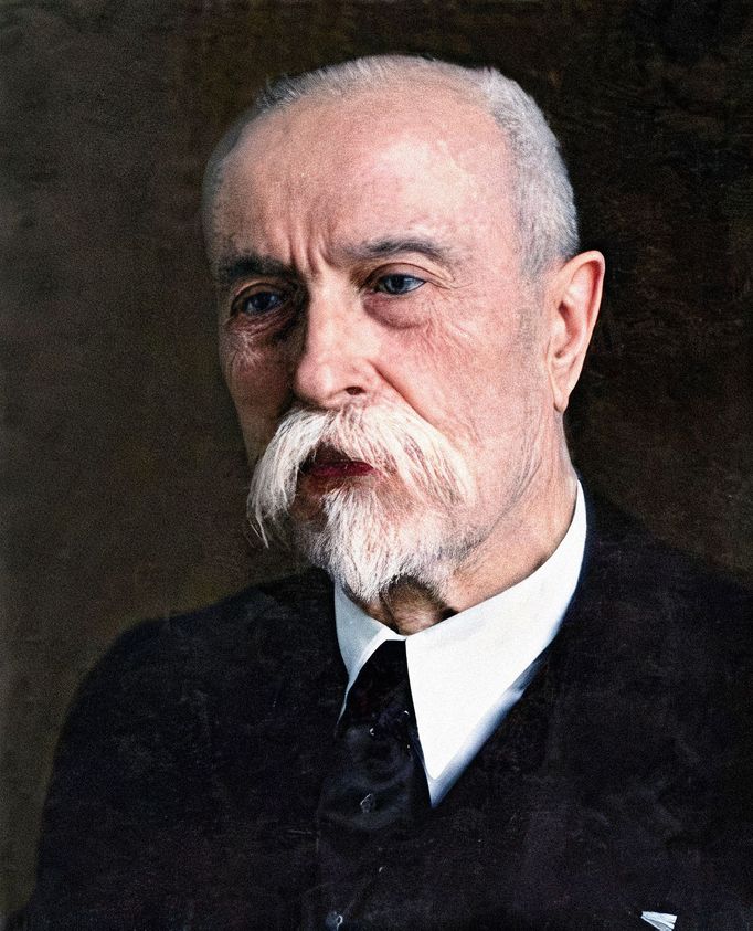 První prezident Československa Tomáš Garrigue Masaryk na nedatované portrétní fotografii. Kolorováno