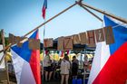 "Vítejte v Česku!" zve hosty česká část obřího kempu pro 45 tisíc účastníků v Západní Virginii.