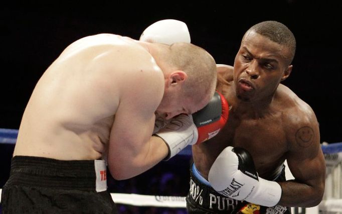 Lukáš Konečný vs. Peter Quillin