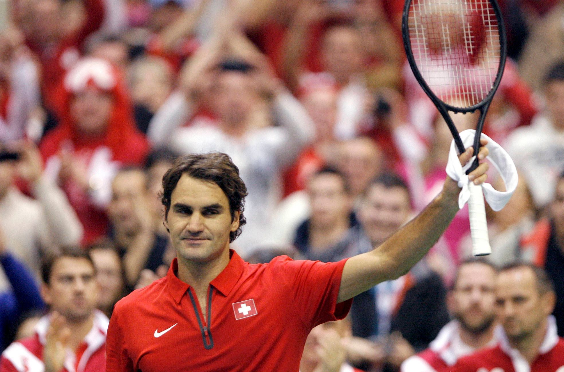 Roger Federer slaví výhru v Davis Cupu