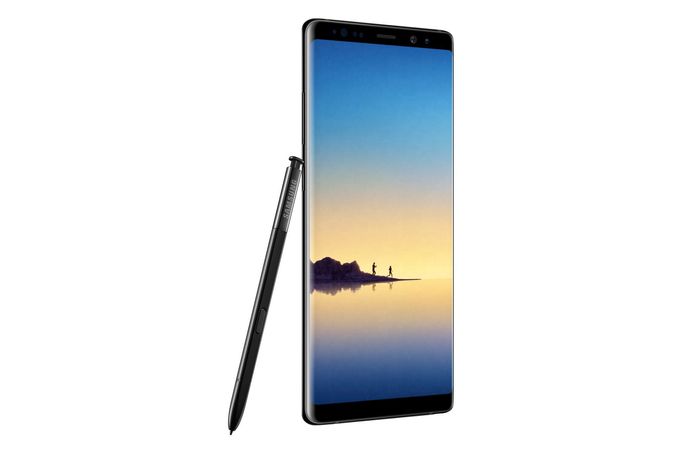 Dominantou telefonu Galaxy Note 8 je "Infinity Display" známý z Galaxy S8 a S8+.