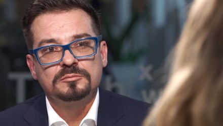 Boj o obří erotický klub: Nejsem pasák, u nás jsou jen výkonné umělkyně, tvrdí Matela