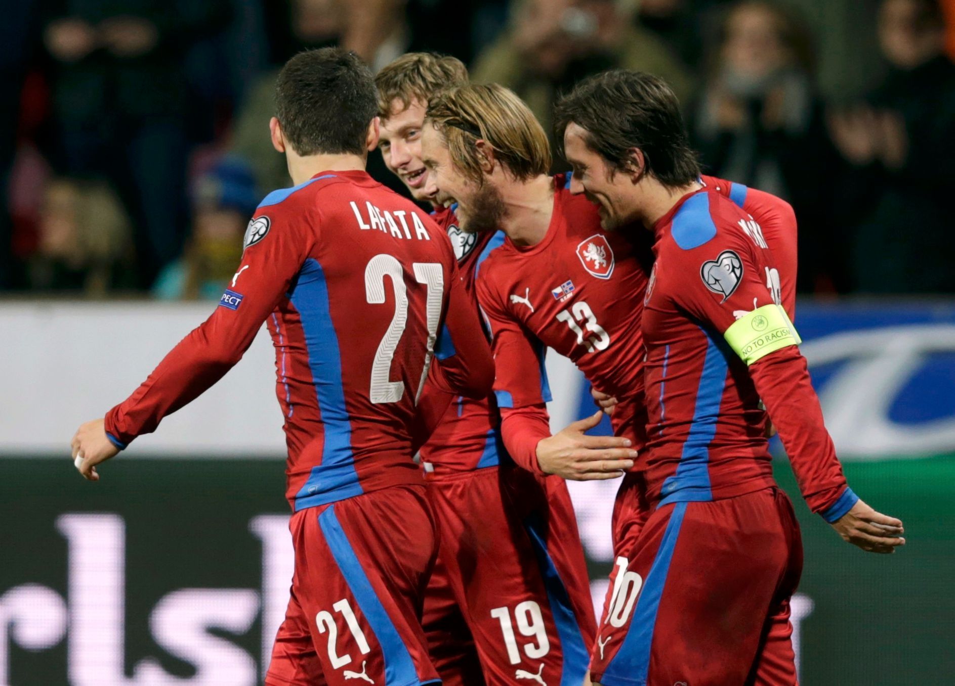 Česko-Island: Češi slaví vlastní gól Islandu