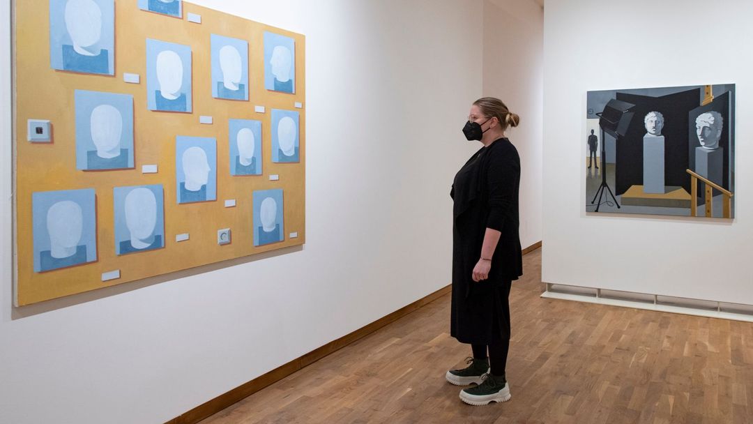 Malířka Alice Nikitinová vystavovala v Galerii moderního umění v Hradci Králové například minulý rok v prosinci.