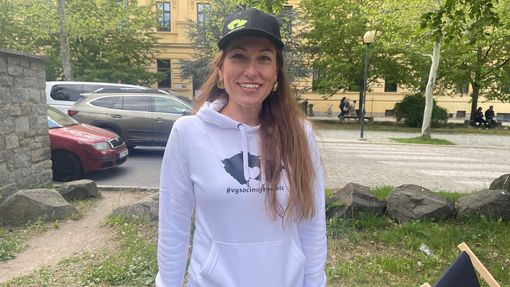 Lídryně koalice Spolu  v kraji Vysočina Eva Decroix z ODS při kampani do voleb v roce 2025