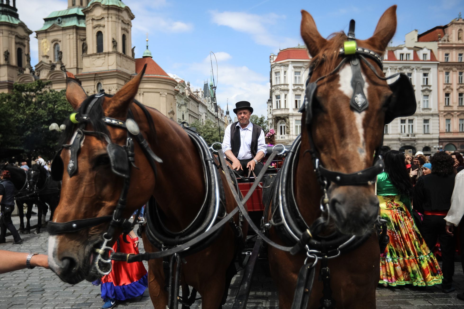 Romský festival Khamoro 2019 - průvod Prahou