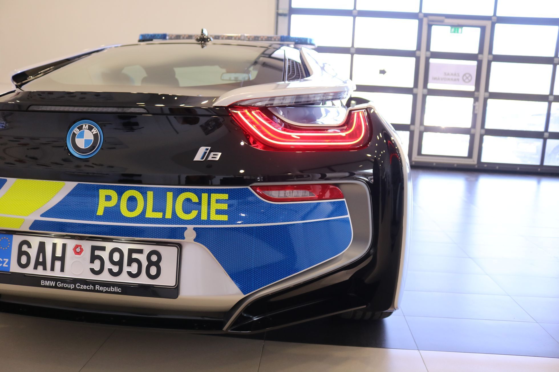 Policejní BMW i8 3.vydání 2018