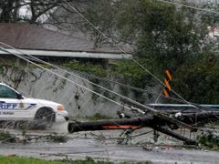 Statisíce domácností zůstaly po hurikánu Gustav na jihu USA bez proudu