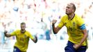 Andreas Granqvist slaví branku v zápase proti Koreji