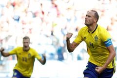 Videorozhodčí tentokrát pomohl Švédům, Koreu porazili gólem z penalty