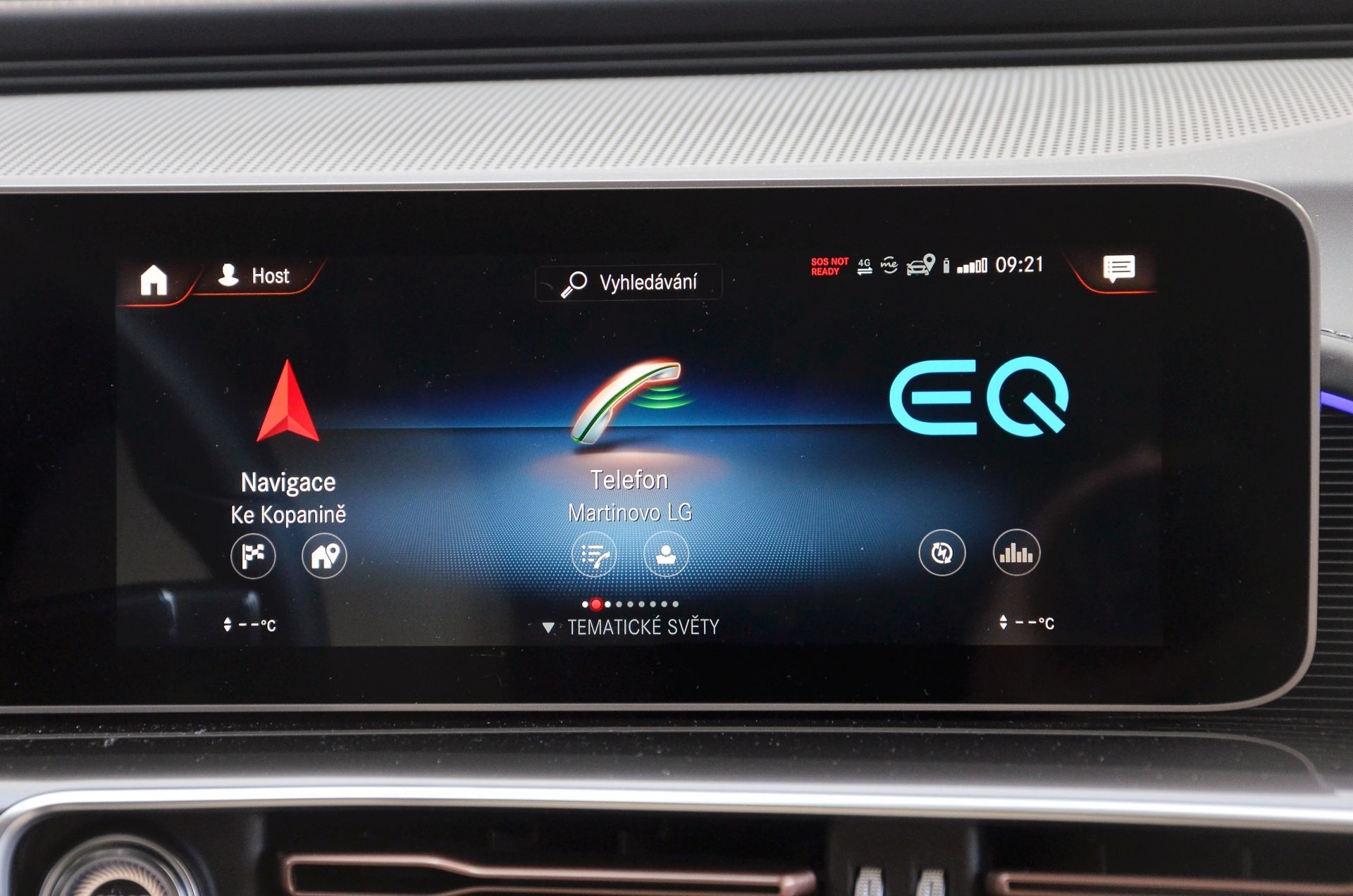 Mercedes-Benz EQC 400
