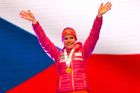 Gabriela Koukalová slaví vítěztví ve sprintu na MS v biatlonu 2017.