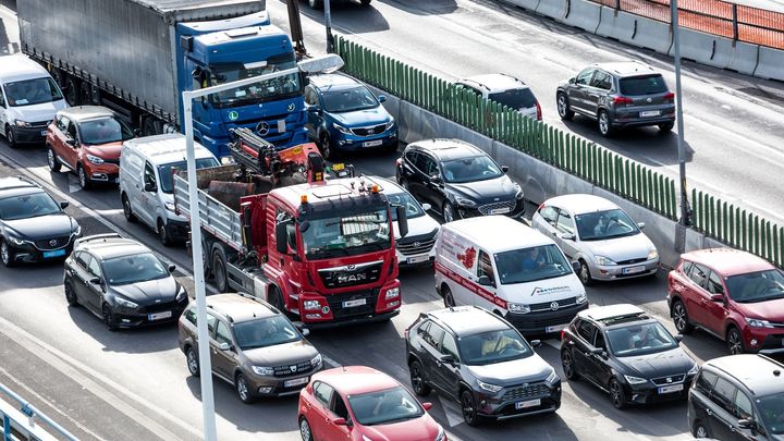 Prázdninový návrat od moře zkomplikuje maraton v Rakousku a uzavírky v Německu