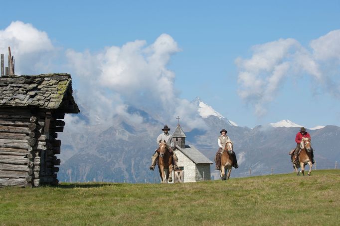 Pohled na Großglockner ze sedla koně