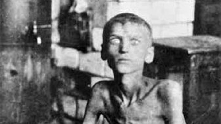 Foto: Zoufalí lidé se uchýlili ke kanibalismu. Ukrajinský hladomor měl zůstat utajen