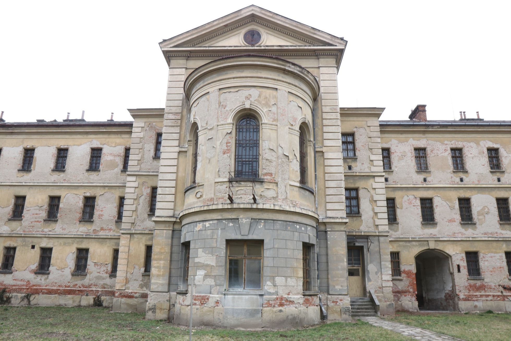 Jedna část rozsáhlého areálu bývalé věznice v Uherském Hradišti