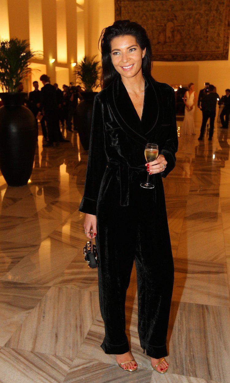 monika koblížková, žena