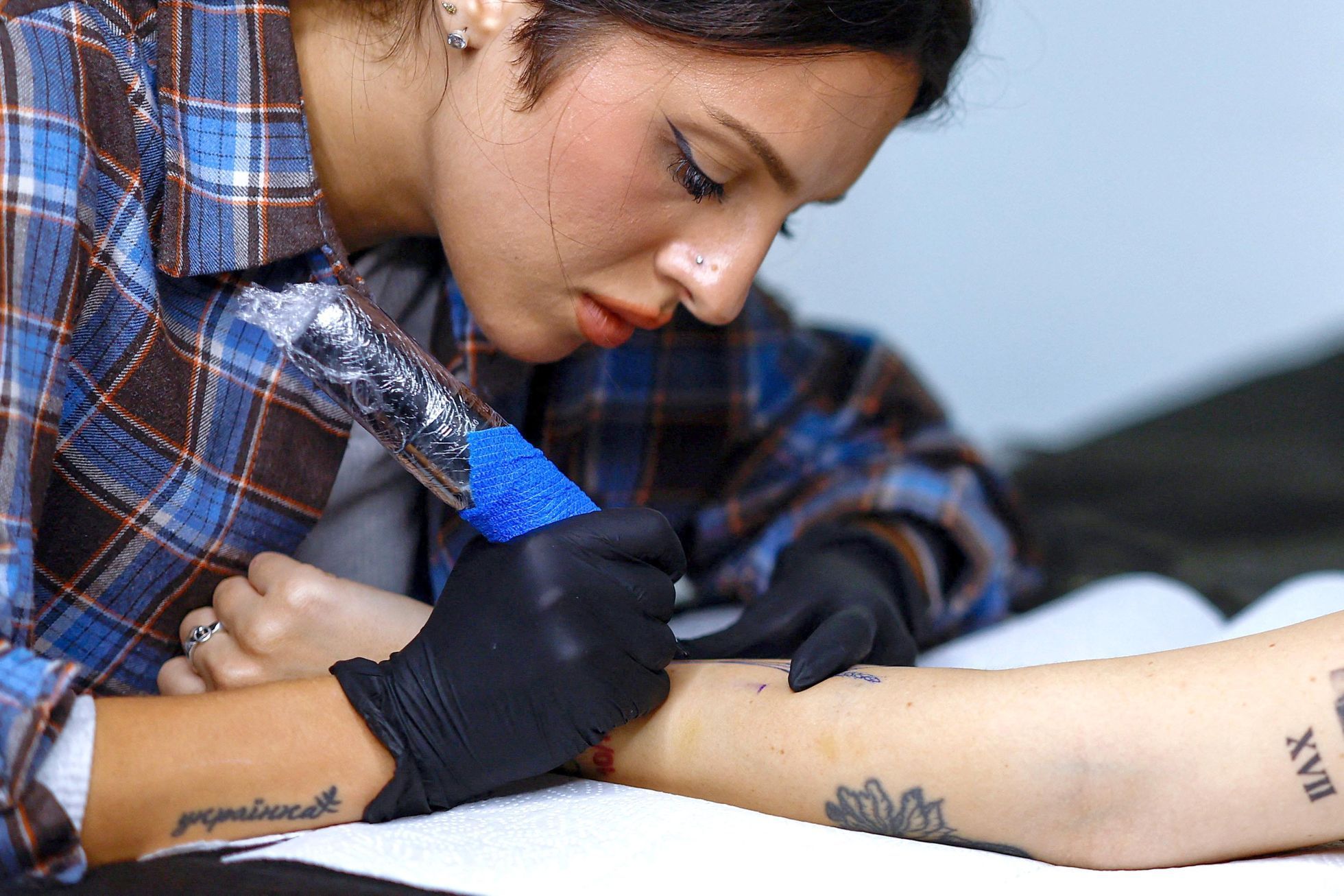 Ukrajina, válka, Rusko, pozůstalí, tetování, terapie