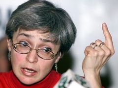 Anna Politkovská byla zastřelena loni v říjnu. Pátrání po pachateli zatím nepřineslo úspěch